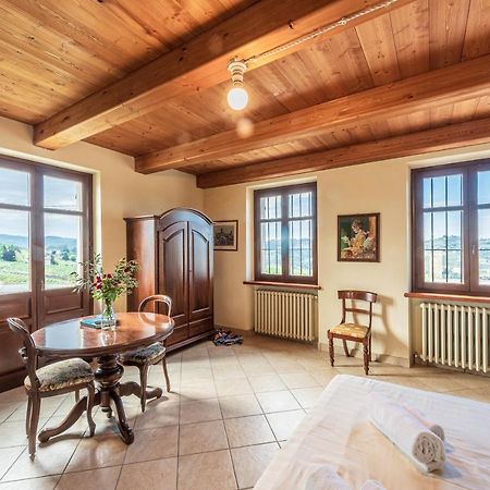Villa Bricco Paglieri, Entire Villa Альба Екстер'єр фото