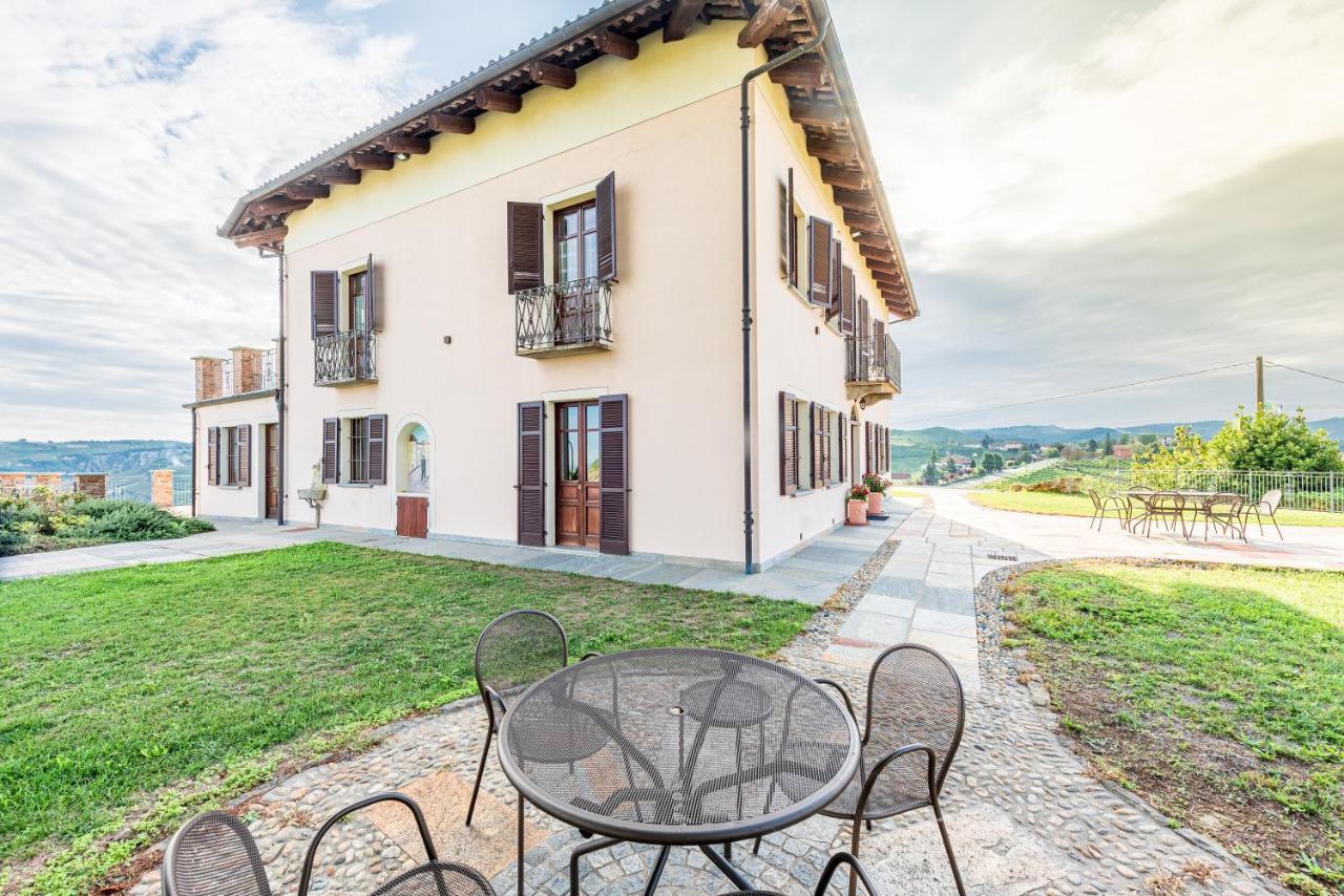 Villa Bricco Paglieri, Entire Villa Альба Екстер'єр фото