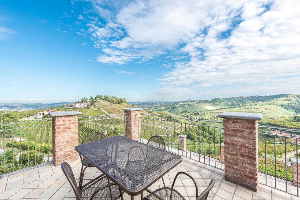 Villa Bricco Paglieri, Entire Villa Альба Екстер'єр фото