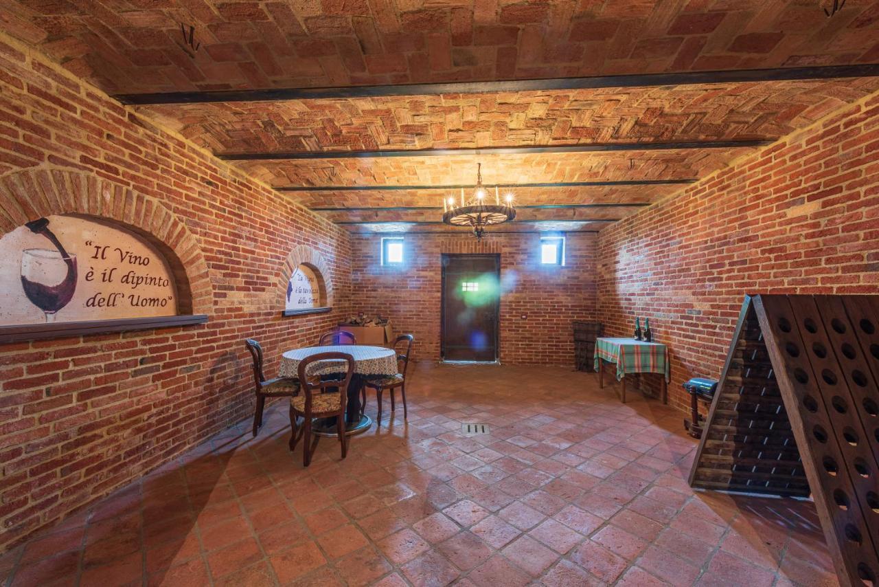 Villa Bricco Paglieri, Entire Villa Альба Екстер'єр фото