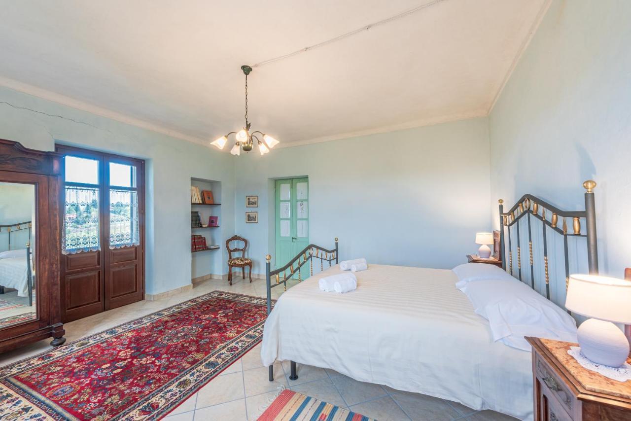Villa Bricco Paglieri, Entire Villa Альба Екстер'єр фото